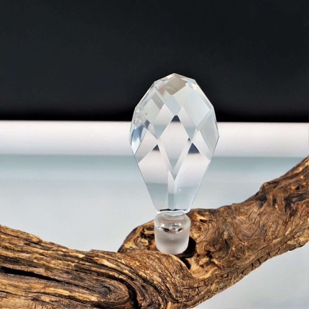 Vintage Large Clear Glass Faceted Bottle Decanter Stopper